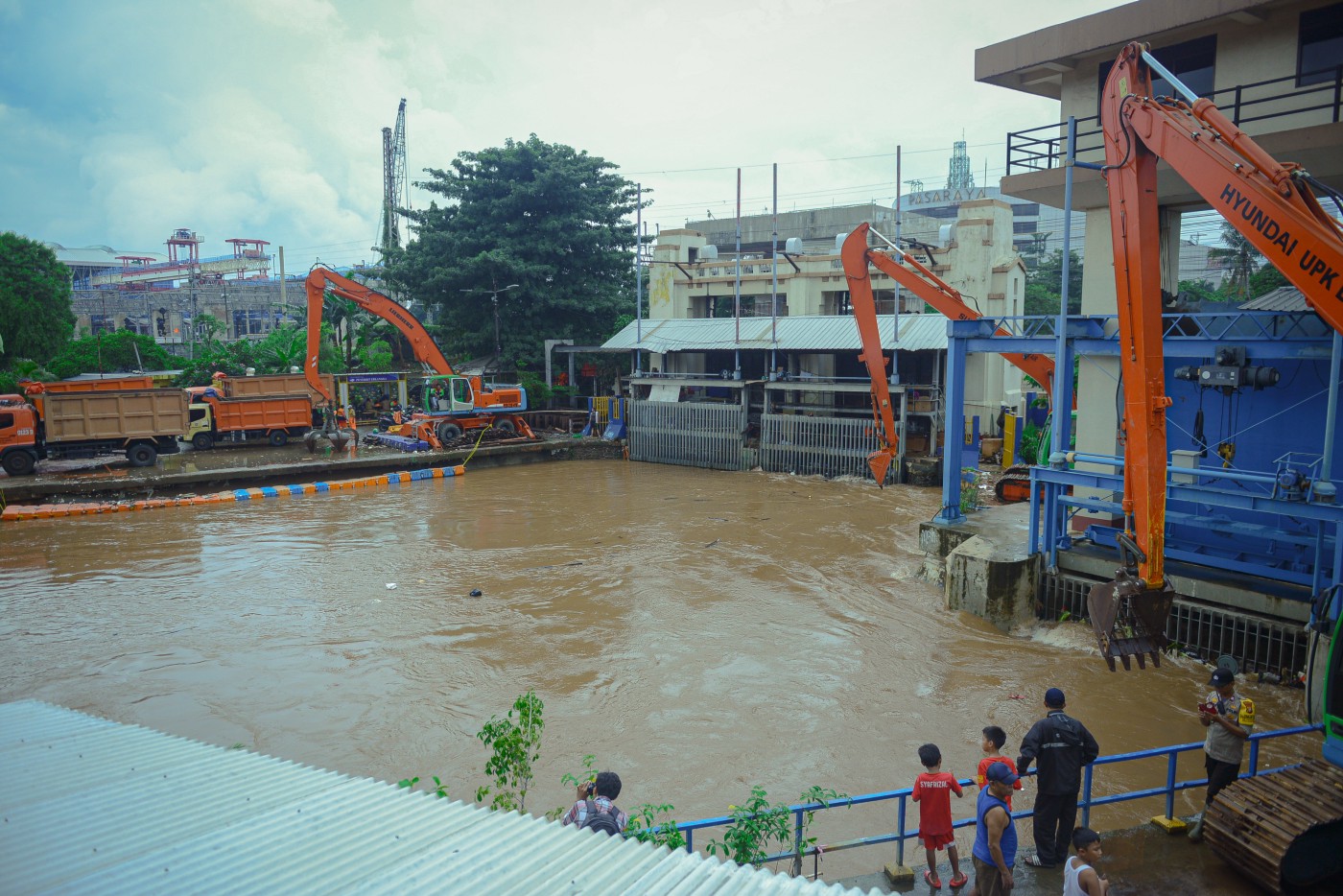 Begini Penanganan Laporan Banjir Yang Kamu Laporkan || Jakarta Smart City